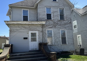 9 Washington, FREEPORT, Illinois 61032, 5 Bedrooms Bedrooms, ,2 BathroomsBathrooms,House,For Sale,Washington,202502061