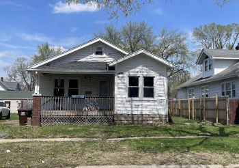 2116 17th, ROCKFORD, Illinois 61104, 2 Bedrooms Bedrooms, ,2 BathroomsBathrooms,House,For Sale,17th,202502064