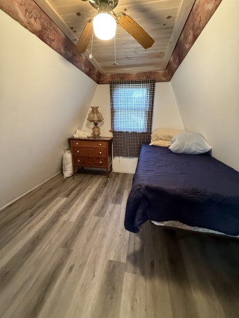 10 Galena Oak, ELIZABETH, Illinois 61028, 2 Bedrooms Bedrooms, ,1 BathroomBathrooms,House,For Sale,Galena Oak,202502116
