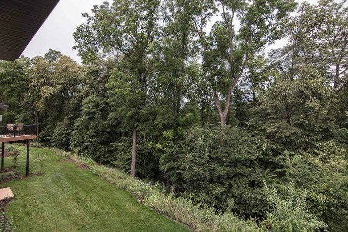 1735 Creek Wood, DUBUQUE, Iowa 52003, 5 Bedrooms Bedrooms, ,5 BathroomsBathrooms,House,For Sale,Creek Wood,202502159