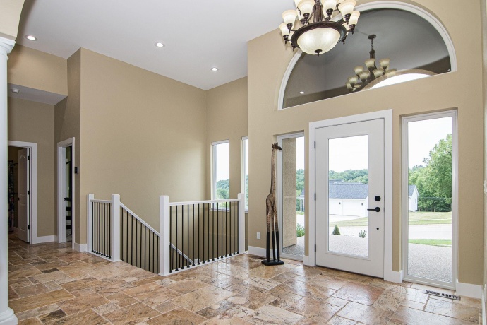 1735 Creek Wood, DUBUQUE, Iowa 52003, 5 Bedrooms Bedrooms, ,5 BathroomsBathrooms,House,For Sale,Creek Wood,202502159