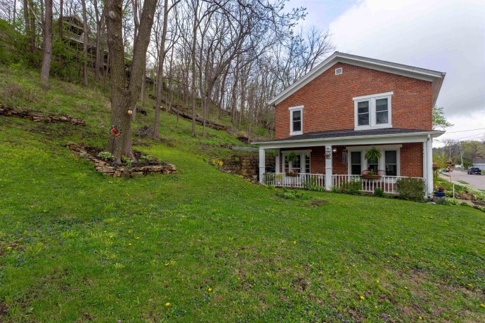 502 Dewey, GALENA, Illinois 61036, 3 Bedrooms Bedrooms, ,1 BathroomBathrooms,House,For Sale,Dewey,202502204