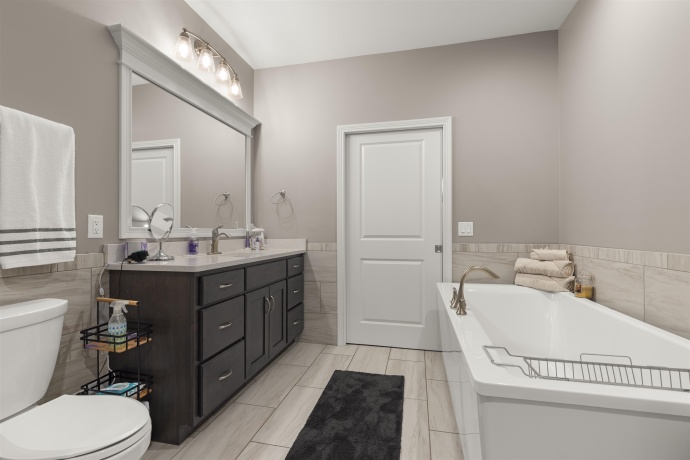 433 Stearn, GENOA, Illinois 60135, 2 Bedrooms Bedrooms, ,2 BathroomsBathrooms,Condominium,For Sale,Stearn,202502219