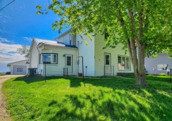 805 Kent, KENT, Illinois 61044, 3 Bedrooms Bedrooms, ,1 BathroomBathrooms,House,For Sale,Kent,202502240