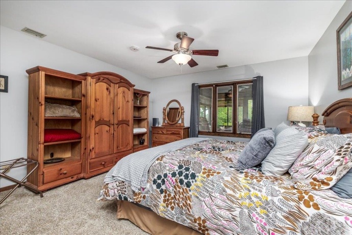 B2 Long Bay Point, GALENA, Illinois 61036, 1 Bedroom Bedrooms, ,1 BathroomBathrooms,Condominium,For Sale,Long Bay Point,202502274