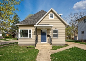249 Foley, FREEPORT, Illinois 61032, 2 Bedrooms Bedrooms, ,2 BathroomsBathrooms,House,For Sale,Foley,202502303