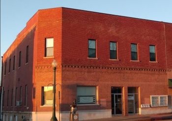 102 Market, MOUNT CARROLL, Illinois 61053, ,Mixed Use,For Sale,Market,202502325