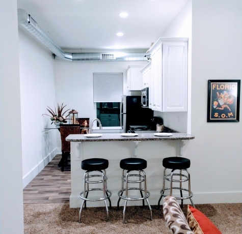 102 Market, MOUNT CARROLL, Illinois 61053, ,5+ Units,For Sale,Market,202502324