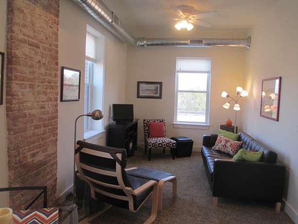 102 Market, MOUNT CARROLL, Illinois 61053, ,5+ Units,For Sale,Market,202502324