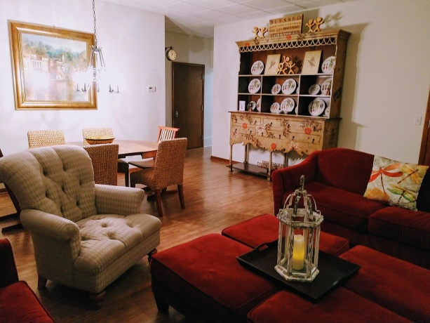 102 Market, MOUNT CARROLL, Illinois 61053, ,5+ Units,For Sale,Market,202502324