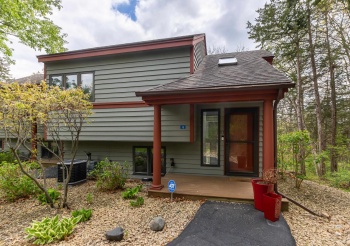 13 Spring Creek, GALENA, Illinois 61036, 2 Bedrooms Bedrooms, ,2 BathroomsBathrooms,Condominium,For Sale,Spring Creek,202502335