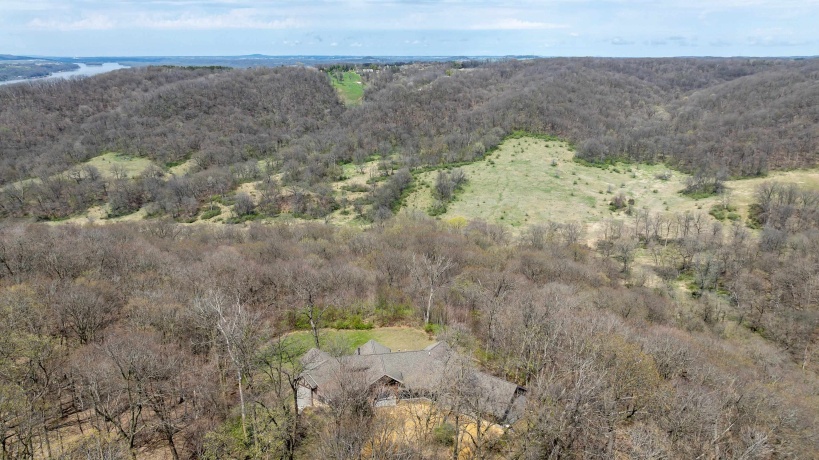 8616 Fisher, HANOVER, Illinois 61041, 4 Bedrooms Bedrooms, ,3 BathroomsBathrooms,House,For Sale,Fisher,202502338