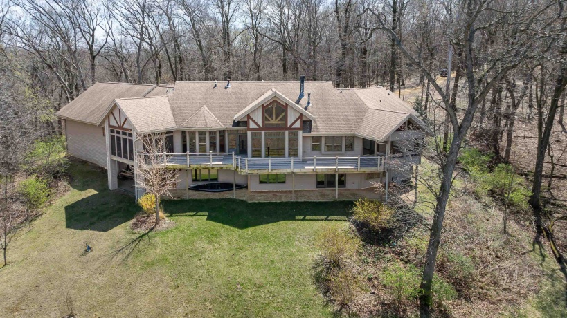 8616 Fisher, HANOVER, Illinois 61041, 4 Bedrooms Bedrooms, ,3 BathroomsBathrooms,House,For Sale,Fisher,202502338