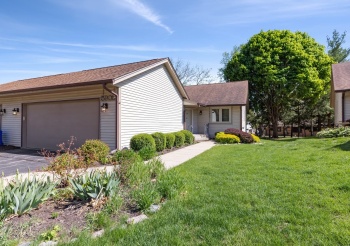 5905 Elaine, ROCKFORD, Illinois 61108, 2 Bedrooms Bedrooms, ,2 BathroomsBathrooms,Condominium,For Sale,Elaine,202502348