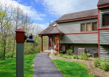 24 Spring Creek, GALENA, Illinois 61036, 2 Bedrooms Bedrooms, ,2 BathroomsBathrooms,Condominium,For Sale,Spring Creek,202502374