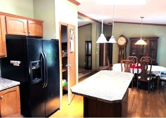 127 Club, BELVIDERE, Illinois 61008, 3 Bedrooms Bedrooms, ,2 BathroomsBathrooms,House,For Sale,Club,202502385