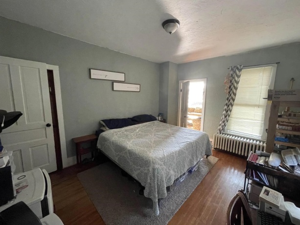 300 Holcomb, MILLEDGEVILLE, Illinois 61051, 3 Bedrooms Bedrooms, ,2 BathroomsBathrooms,House,For Sale,Holcomb,202502431