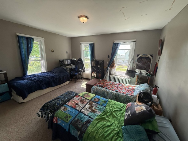 300 Holcomb, MILLEDGEVILLE, Illinois 61051, 3 Bedrooms Bedrooms, ,2 BathroomsBathrooms,House,For Sale,Holcomb,202502431