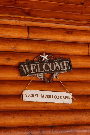 2105 Elizabeth Scales Mound, ELIZABETH, Illinois 61028, 4 Bedrooms Bedrooms, ,4 BathroomsBathrooms,House,For Sale,Elizabeth Scales Mound,202502434