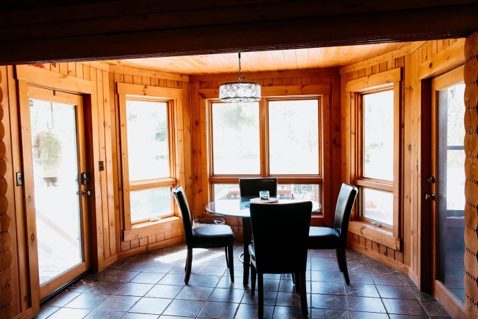 2105 Elizabeth Scales Mound, ELIZABETH, Illinois 61028, 4 Bedrooms Bedrooms, ,4 BathroomsBathrooms,House,For Sale,Elizabeth Scales Mound,202502434