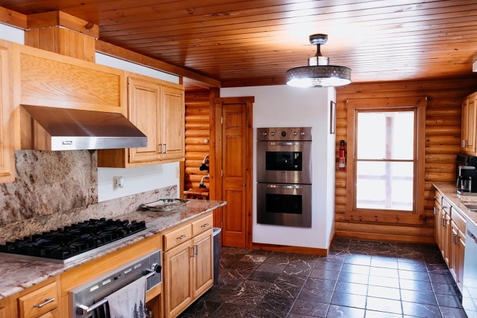 2105 Elizabeth Scales Mound, ELIZABETH, Illinois 61028, 4 Bedrooms Bedrooms, ,4 BathroomsBathrooms,House,For Sale,Elizabeth Scales Mound,202502434