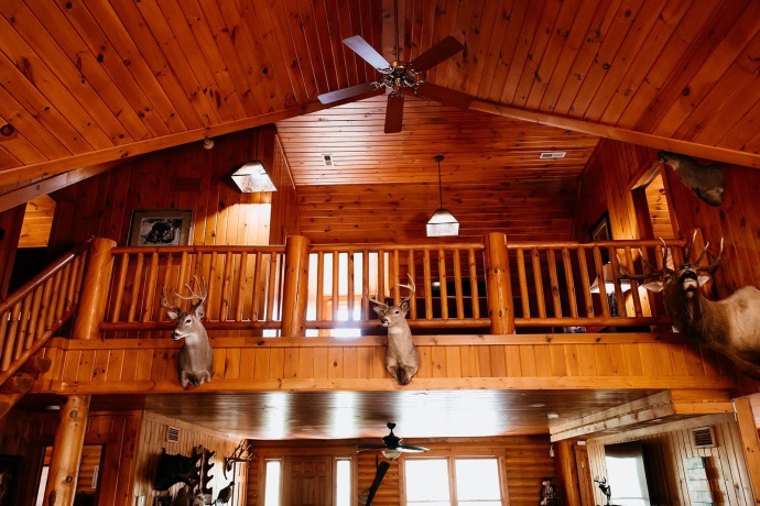 2105 Elizabeth Scales Mound, ELIZABETH, Illinois 61028, 4 Bedrooms Bedrooms, ,4 BathroomsBathrooms,House,For Sale,Elizabeth Scales Mound,202502434