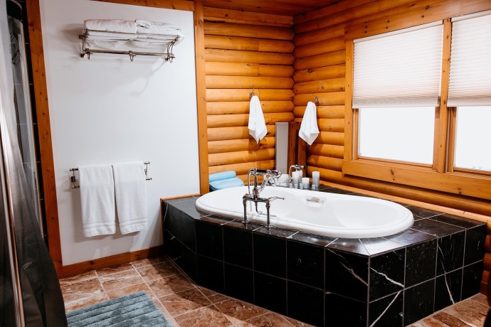 2105 Elizabeth Scales Mound, ELIZABETH, Illinois 61028, 4 Bedrooms Bedrooms, ,4 BathroomsBathrooms,House,For Sale,Elizabeth Scales Mound,202502434