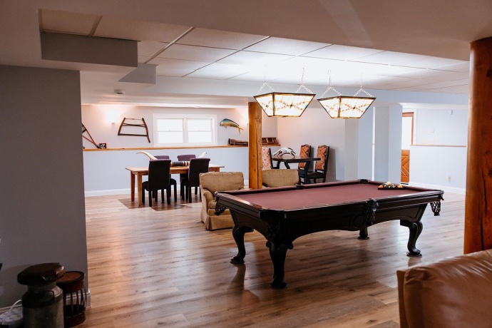 2105 Elizabeth Scales Mound, ELIZABETH, Illinois 61028, 4 Bedrooms Bedrooms, ,4 BathroomsBathrooms,House,For Sale,Elizabeth Scales Mound,202502434