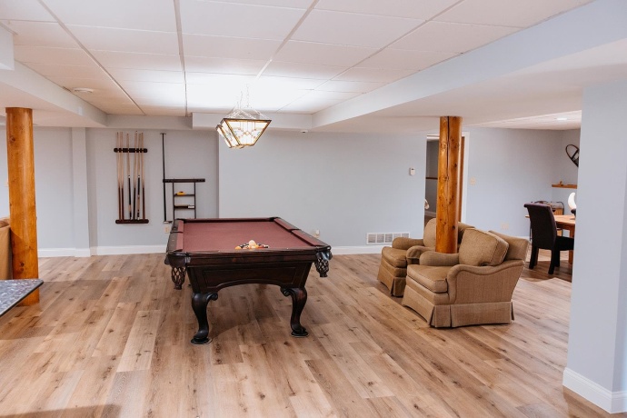 2105 Elizabeth Scales Mound, ELIZABETH, Illinois 61028, 4 Bedrooms Bedrooms, ,4 BathroomsBathrooms,House,For Sale,Elizabeth Scales Mound,202502434