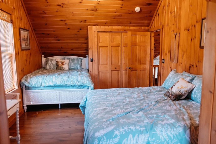 2105 Elizabeth Scales Mound, ELIZABETH, Illinois 61028, 4 Bedrooms Bedrooms, ,4 BathroomsBathrooms,House,For Sale,Elizabeth Scales Mound,202502434