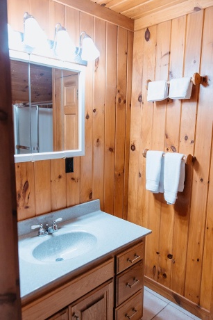 2105 Elizabeth Scales Mound, ELIZABETH, Illinois 61028, 4 Bedrooms Bedrooms, ,4 BathroomsBathrooms,House,For Sale,Elizabeth Scales Mound,202502434