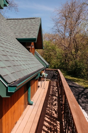 2105 Elizabeth Scales Mound, ELIZABETH, Illinois 61028, 4 Bedrooms Bedrooms, ,4 BathroomsBathrooms,House,For Sale,Elizabeth Scales Mound,202502434