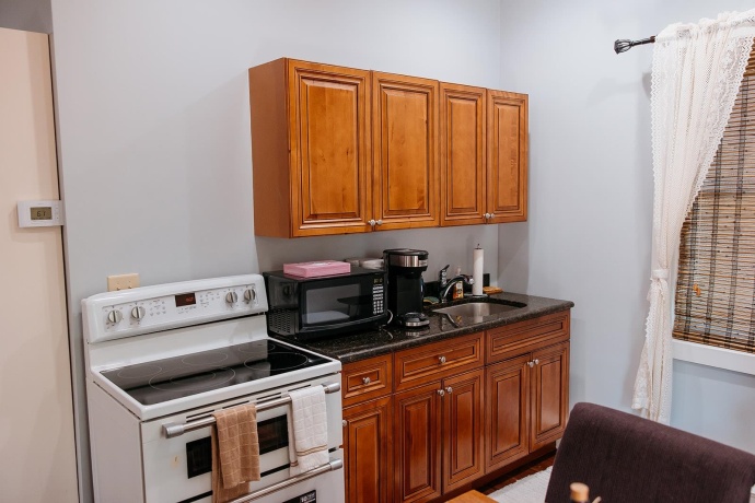 2105 Elizabeth Scales Mound, ELIZABETH, Illinois 61028, 4 Bedrooms Bedrooms, ,4 BathroomsBathrooms,House,For Sale,Elizabeth Scales Mound,202502434