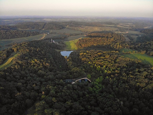 2105 Elizabeth Scales Mound, ELIZABETH, Illinois 61028, 4 Bedrooms Bedrooms, ,4 BathroomsBathrooms,House,For Sale,Elizabeth Scales Mound,202502434