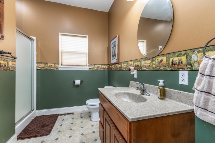 416 Galena, WARREN, Illinois 61087, 4 Bedrooms Bedrooms, ,3 BathroomsBathrooms,House,For Sale,Galena,202502492