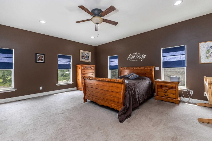 416 Galena, WARREN, Illinois 61087, 4 Bedrooms Bedrooms, ,3 BathroomsBathrooms,House,For Sale,Galena,202502492