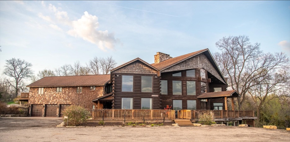 2003 Hanover, HANOVER, Illinois 61041, 4 Bedrooms Bedrooms, ,4 BathroomsBathrooms,House,For Sale,Hanover,202502520