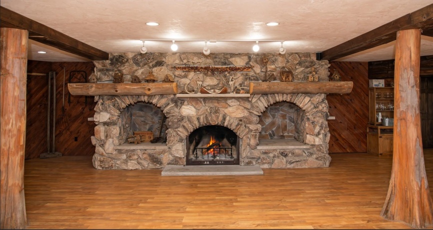 2003 Hanover, HANOVER, Illinois 61041, 4 Bedrooms Bedrooms, ,4 BathroomsBathrooms,House,For Sale,Hanover,202502520