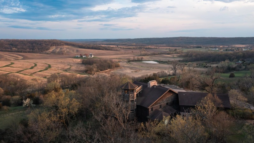 2003 Hanover, HANOVER, Illinois 61041, 4 Bedrooms Bedrooms, ,4 BathroomsBathrooms,House,For Sale,Hanover,202502520