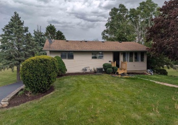 1659 larchmont, DAVIS, Illinois 61019, 3 Bedrooms Bedrooms, ,2 BathroomsBathrooms,House,For Sale,larchmont,202502525