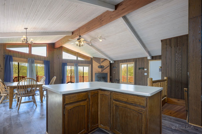 9 Oakmont, GALENA, Illinois 61036, 4 Bedrooms Bedrooms, ,2 BathroomsBathrooms,House,For Sale,Oakmont,202502539