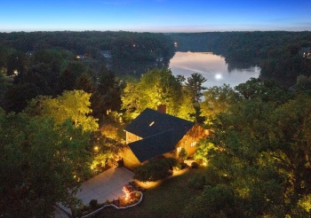 116 Crabapple, DIXON, Illinois 61021, 6 Bedrooms Bedrooms, ,3 BathroomsBathrooms,House,For Sale,Crabapple,202502555