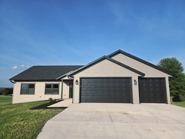 17-95 Lake Carroll, LAKE CARROLL, Illinois 61046, 5 Bedrooms Bedrooms, ,3 BathroomsBathrooms,House,For Sale,Lake Carroll,202502607