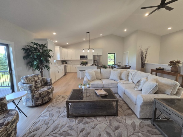 17-95 Lake Carroll, LAKE CARROLL, Illinois 61046, 5 Bedrooms Bedrooms, ,3 BathroomsBathrooms,House,For Sale,Lake Carroll,202502607