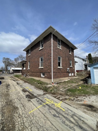 6 6th, SAVANNA, Illinois 61074, 3 Bedrooms Bedrooms, ,1 BathroomBathrooms,House,For Sale,6th,202502614