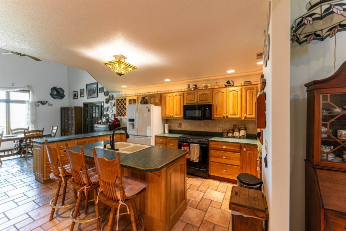 1479 Old Mill, FRANKLIN GROVE, Illinois 61031, 4 Bedrooms Bedrooms, ,4 BathroomsBathrooms,House,For Sale,Old Mill,202502625