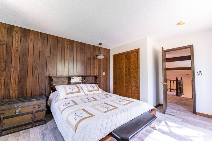 1479 Old Mill, FRANKLIN GROVE, Illinois 61031, 4 Bedrooms Bedrooms, ,4 BathroomsBathrooms,House,For Sale,Old Mill,202502625