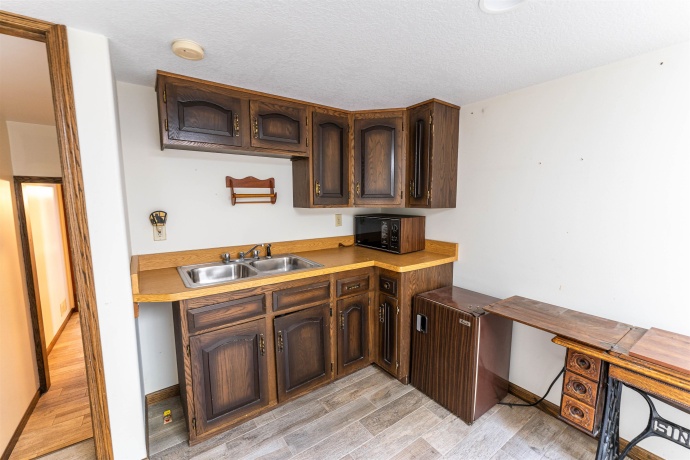 1479 Old Mill, FRANKLIN GROVE, Illinois 61031, 4 Bedrooms Bedrooms, ,4 BathroomsBathrooms,House,For Sale,Old Mill,202502625