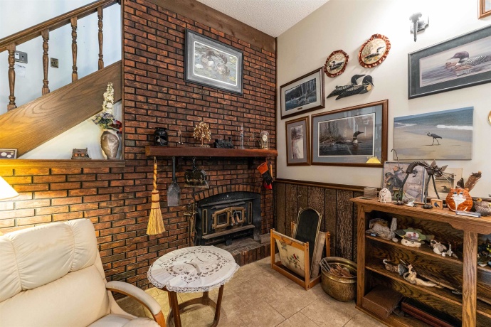 1479 Old Mill, FRANKLIN GROVE, Illinois 61031, 4 Bedrooms Bedrooms, ,4 BathroomsBathrooms,House,For Sale,Old Mill,202502625