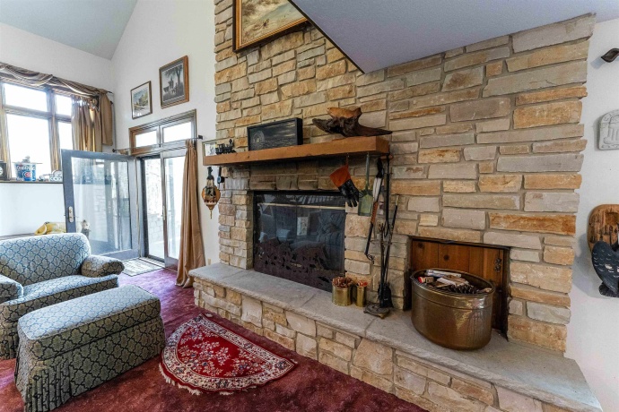 1479 Old Mill, FRANKLIN GROVE, Illinois 61031, 4 Bedrooms Bedrooms, ,4 BathroomsBathrooms,House,For Sale,Old Mill,202502625